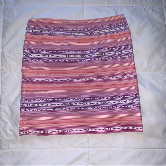 Cute Pencil Skirt - Picture 2 of 3